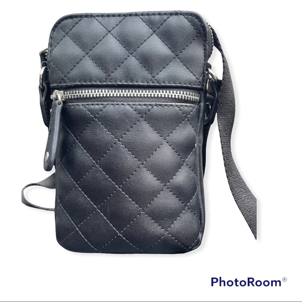 Sondra roberts hand bag. Black